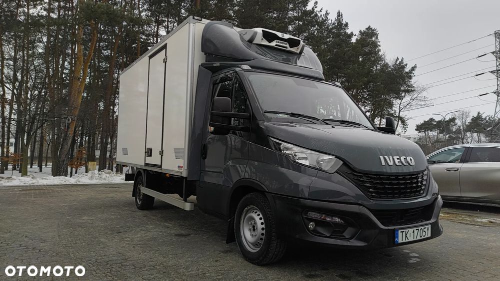 Iveco 35s18 - 27