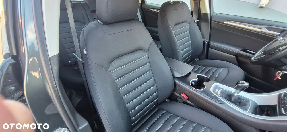 Ford Mondeo - 15