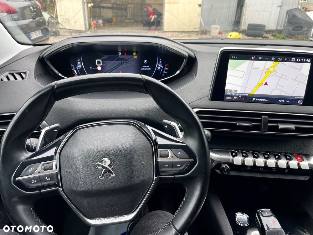 Peugeot 3008 - 16