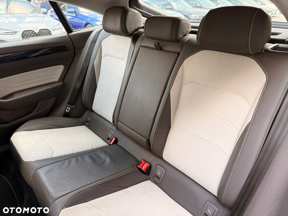 Volkswagen Arteon 2.0 TSI Elegance DSG - 31