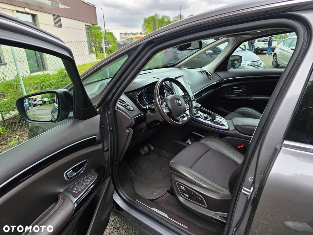 Renault Espace 1.6 dCi Energy Initiale Paris EDC 7os - 12