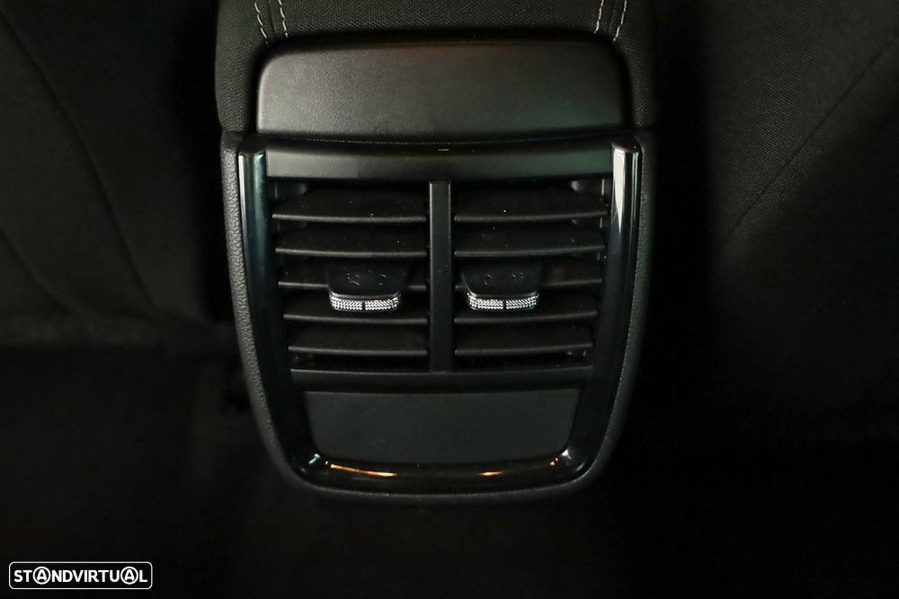 Skoda Kamiq 1.0 TSI DSG - 22