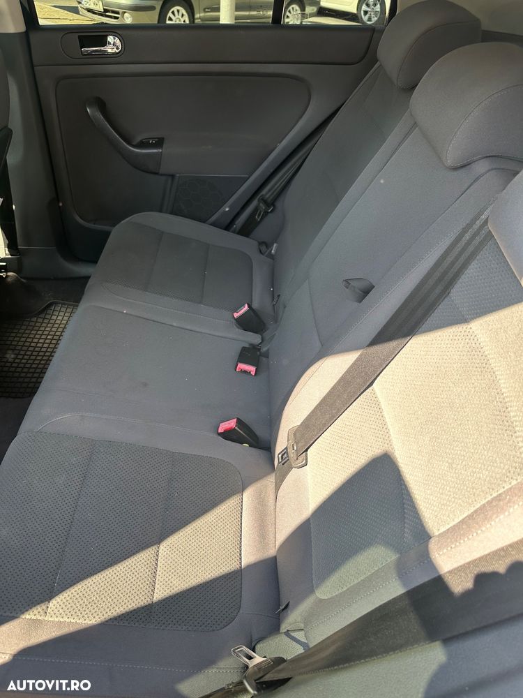 Volkswagen Golf Plus - 6