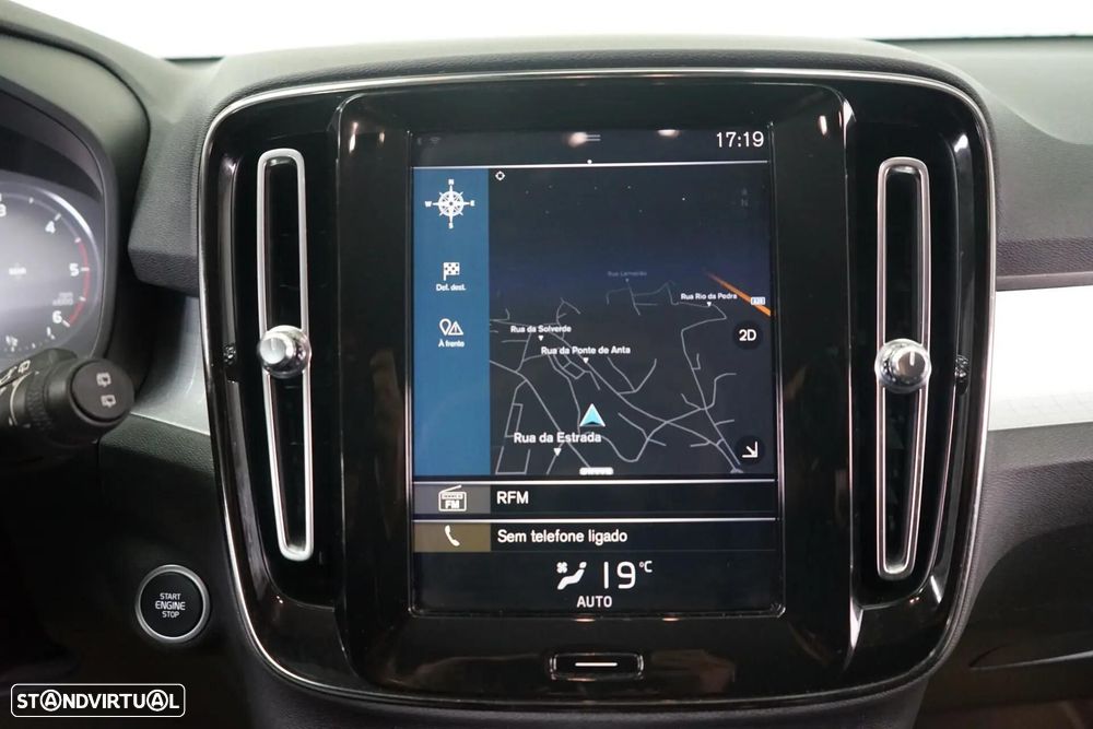 Volvo XC 40 2.0 D3 Momentum - 31
