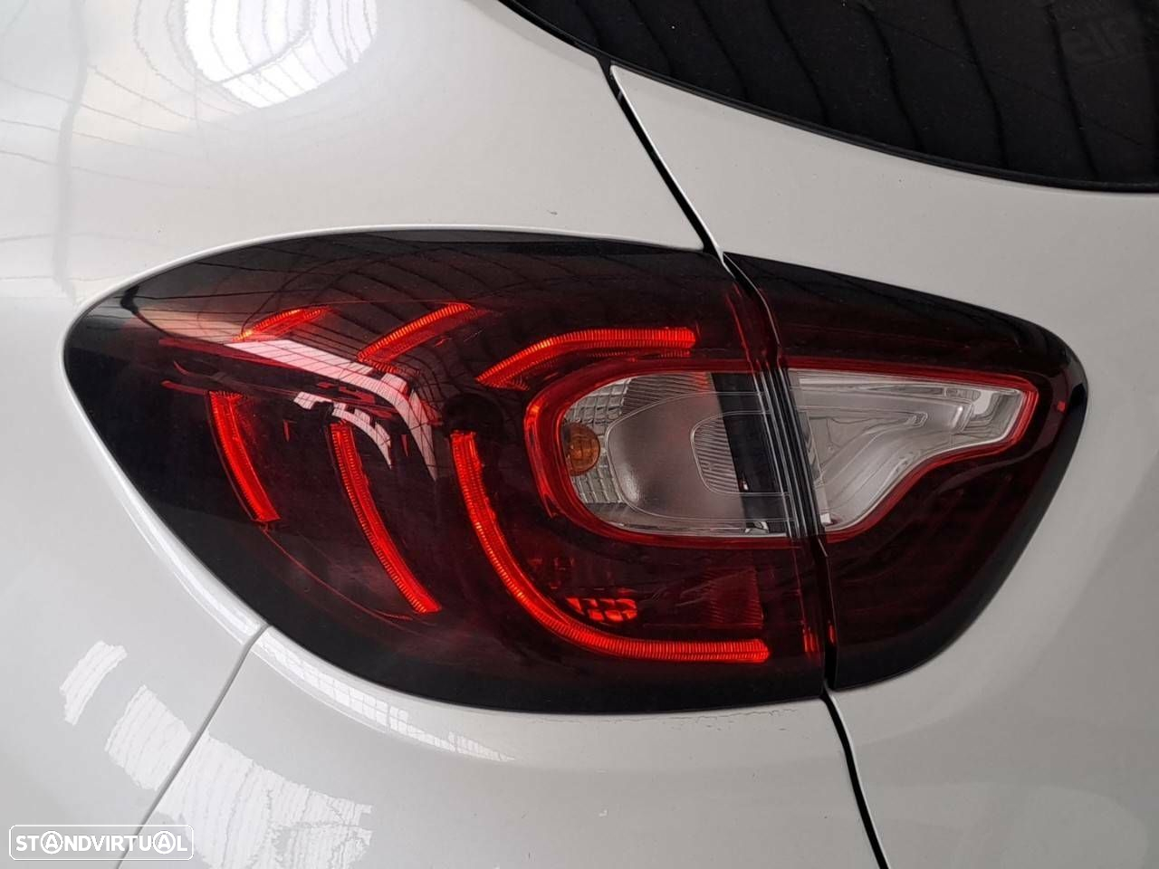 Renault Captur 0.9 TCE Exclusive - 25