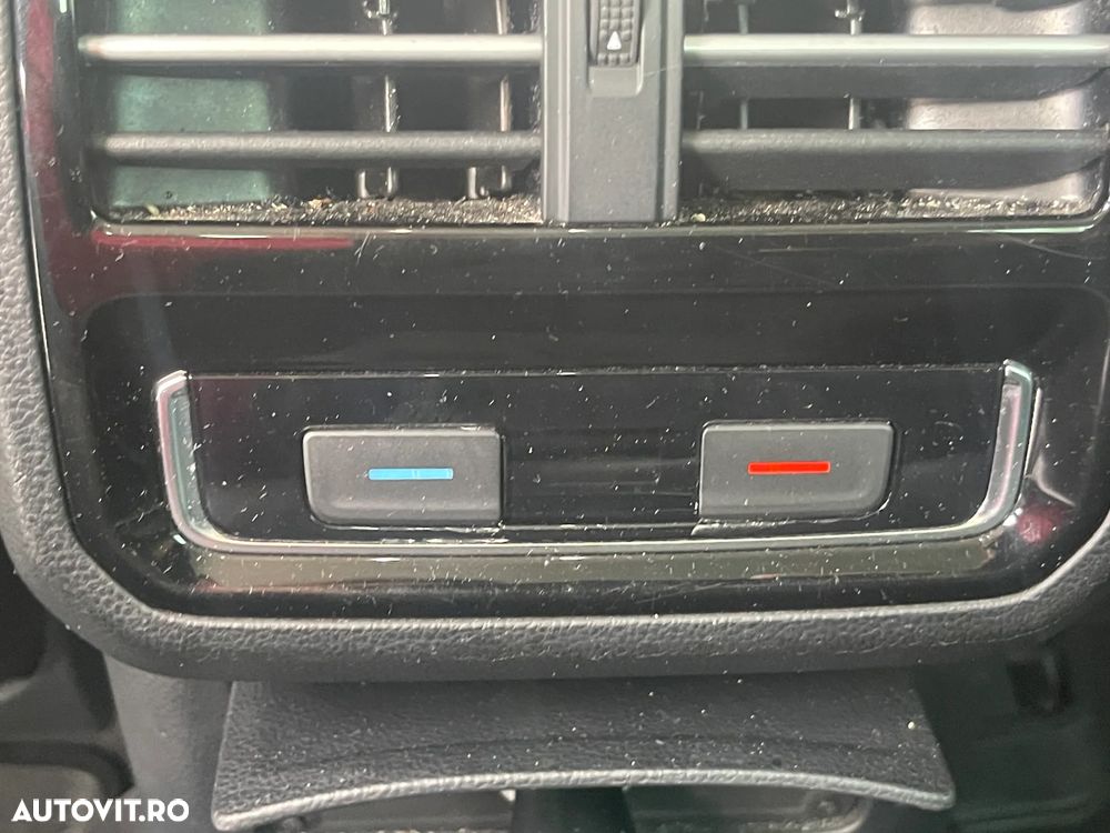 Volkswagen Passat - 9