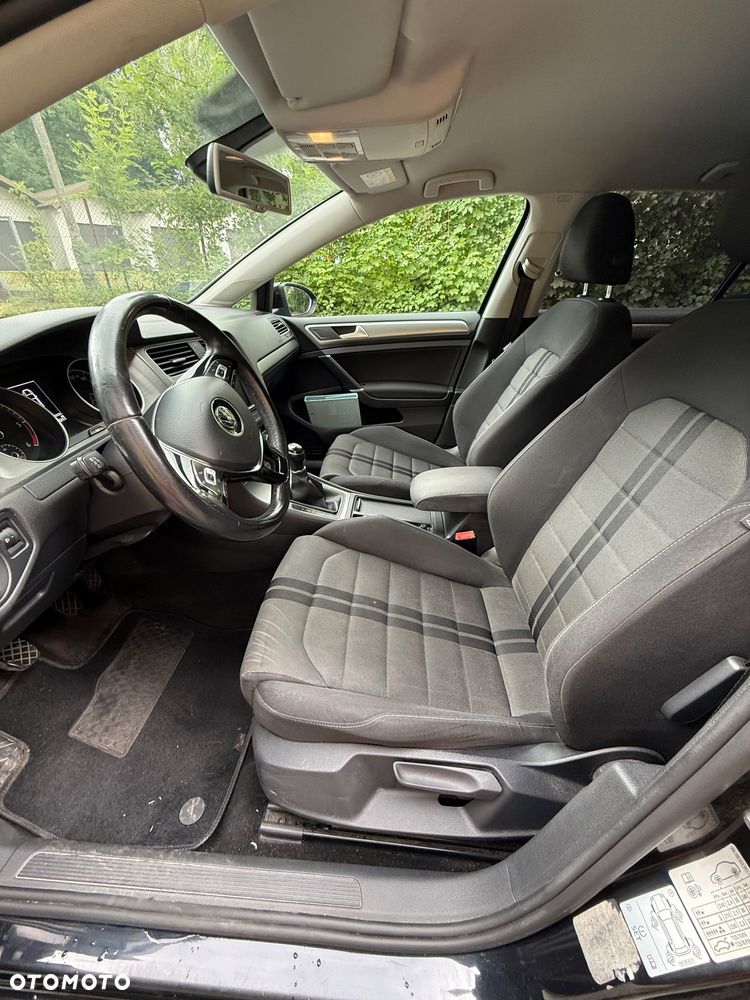 Volkswagen Golf 1.6 TDI BlueMotion Trendline - 8