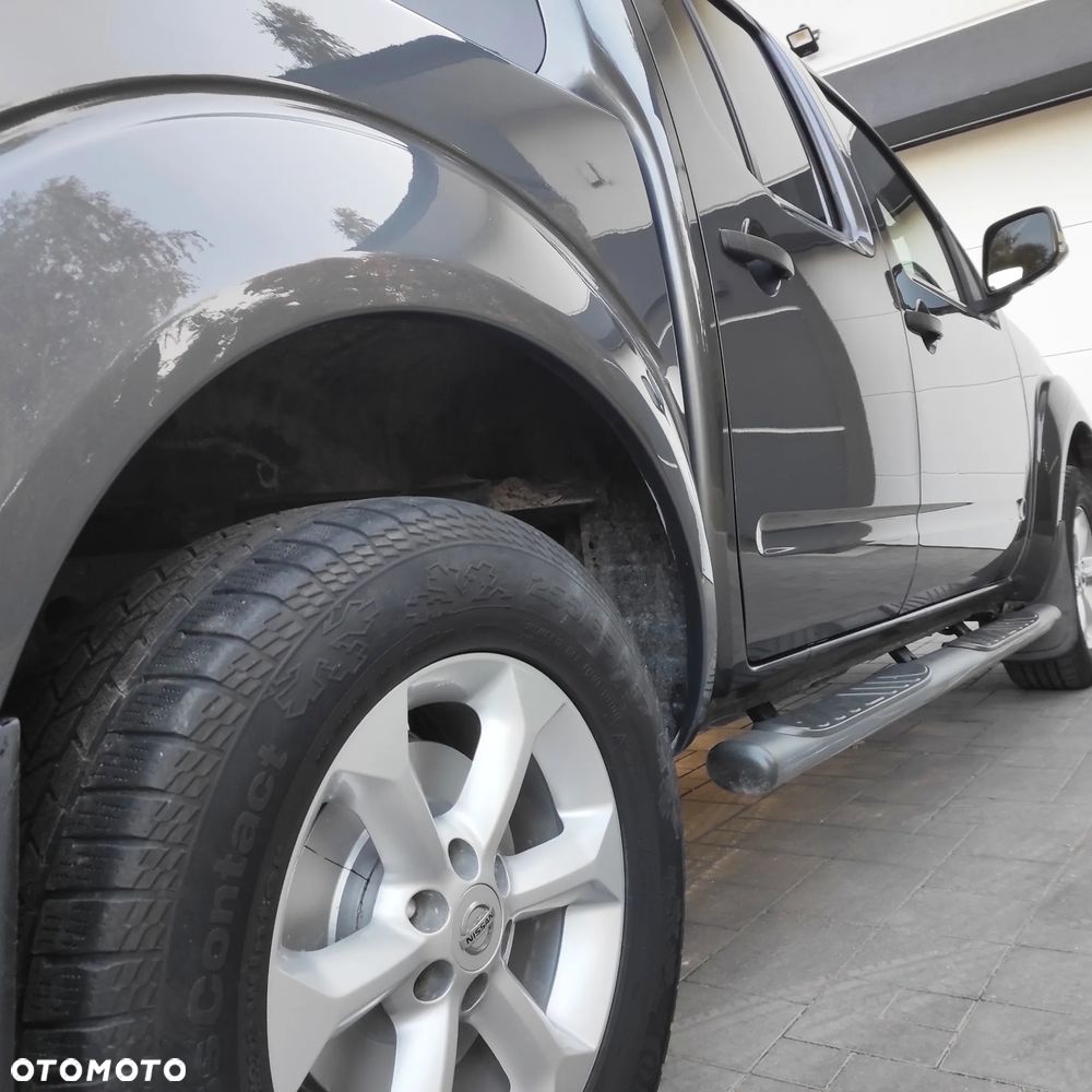 Nissan Navara 2.5 D Platinum - 15