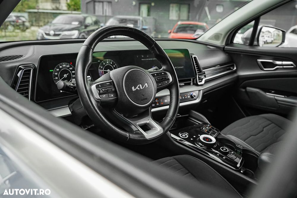 Kia Sportage 1.6 T-GDI HEV 6AT 4x2 Style - 13