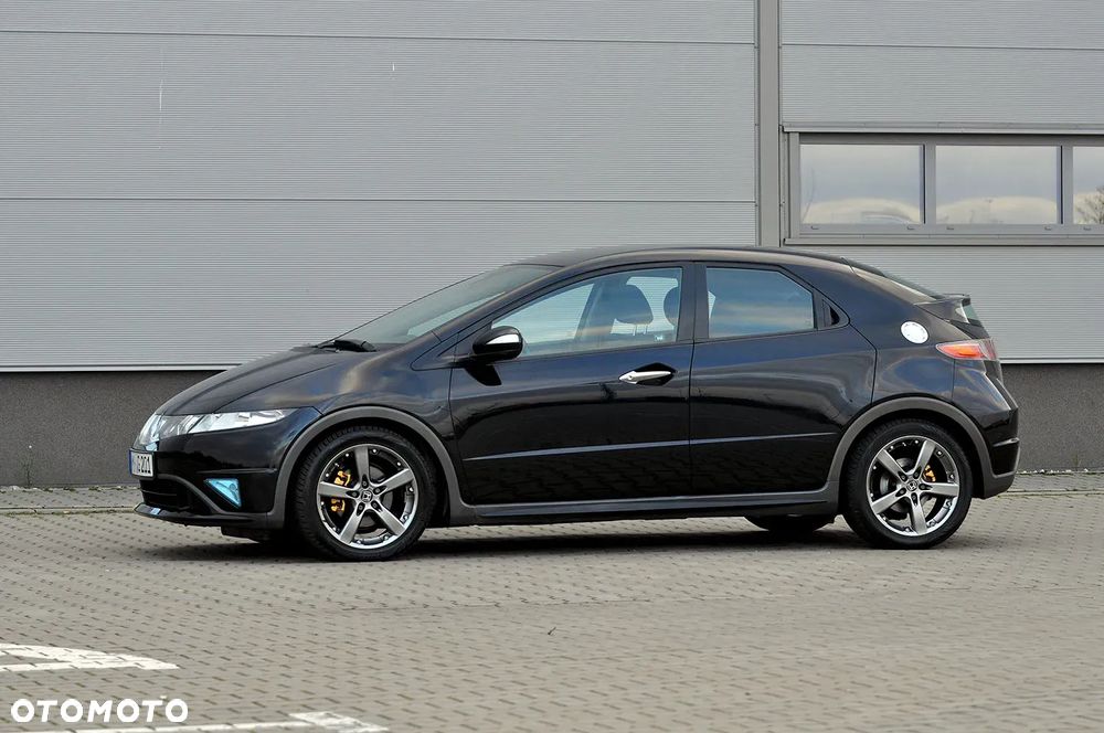 Honda Civic 1.8 GT Special Edition - 12