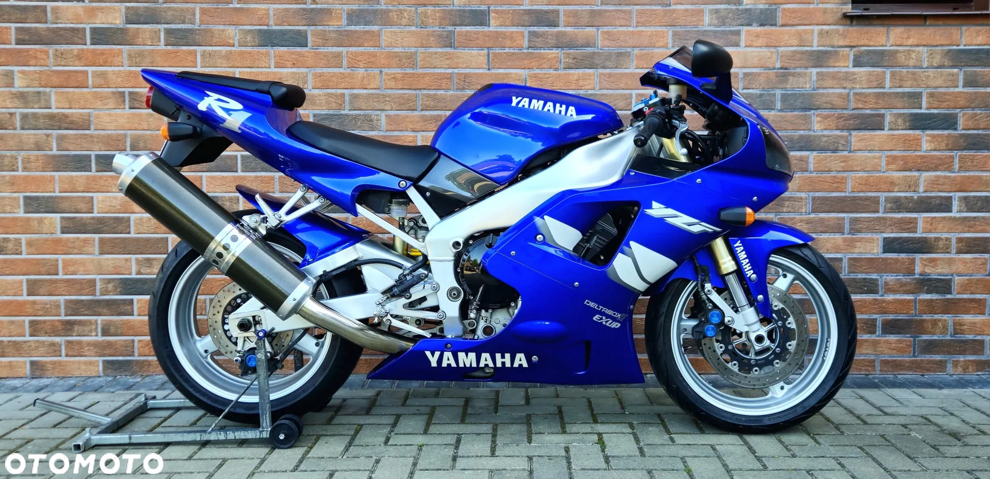Yamaha YZF - 6