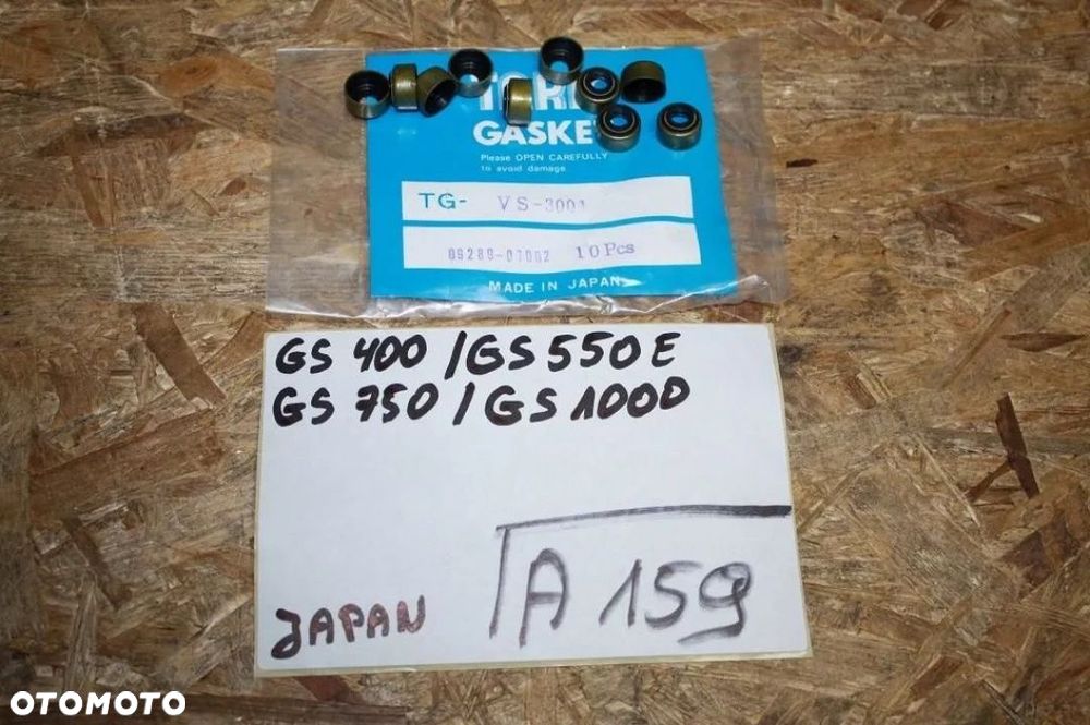 Uszczelniacz zaworowy Suzuki DR GS LS VS VL 09289-07002 - 1