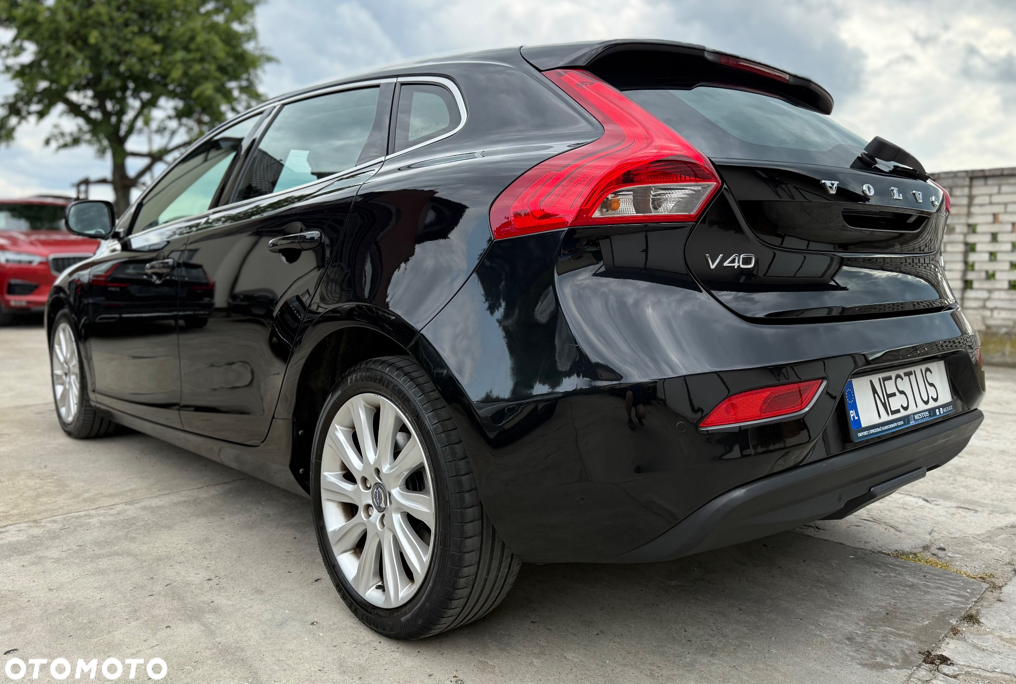 Volvo V40 D2 Momentum - 3