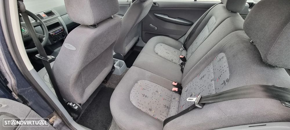 Skoda Fabia Break 1.9 TDi Ambiente - 8