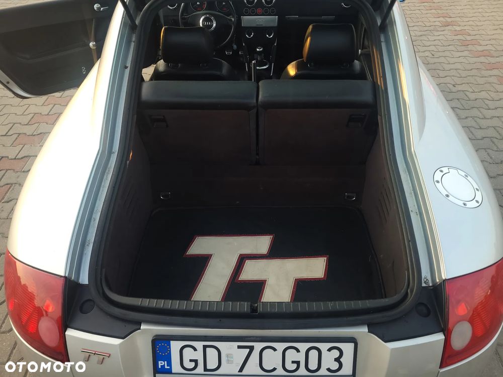 Audi TT Coupé 1.8T - 5