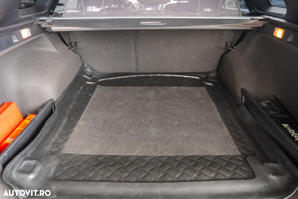 Hyundai i40 1.7 CRDI CW 7DCT ISG Supreme Pack+ - 23