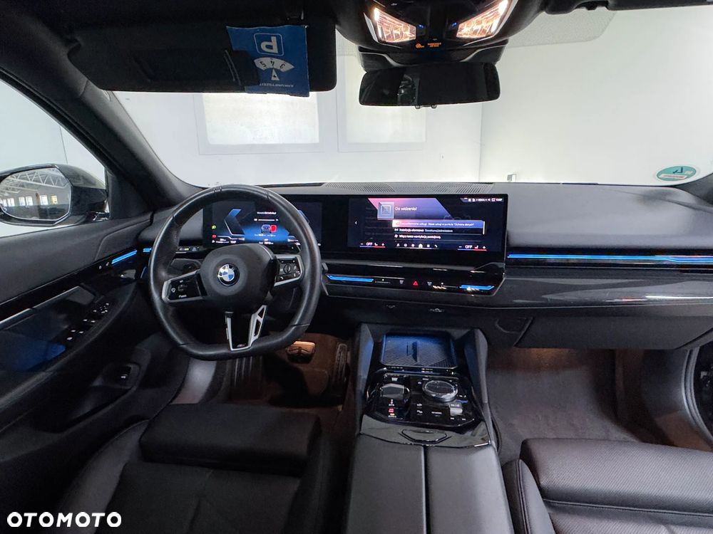 BMW Seria 5 520d M Sport sport - 23