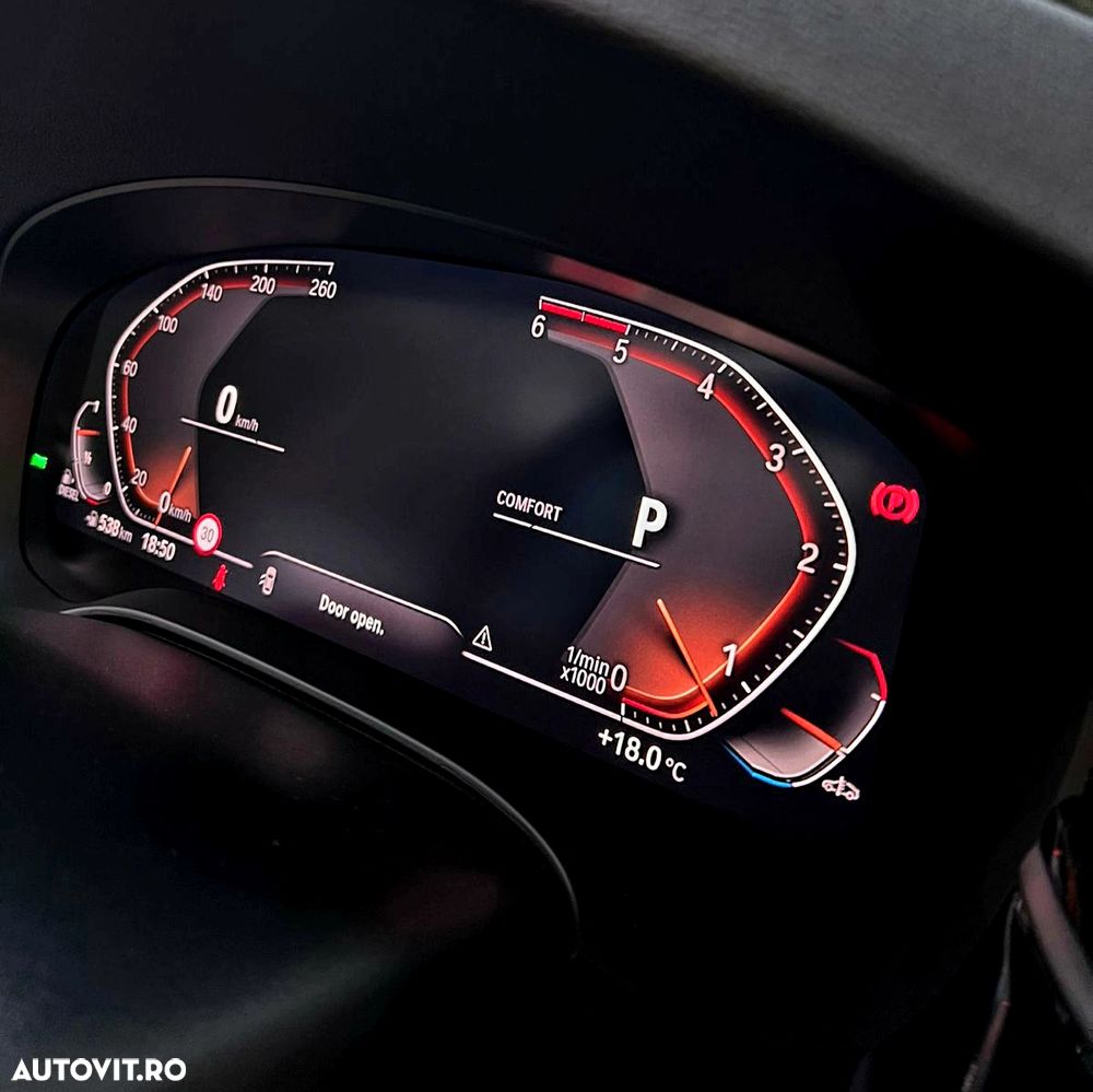 BMW Seria 5 530d xDrive AT - 7