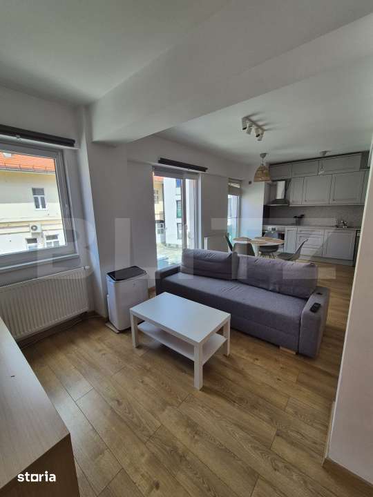 Apartament cu 3 camere, 2 bai, intermediar Parcare subteran, Centru! — fotografia 3