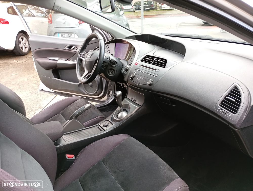 Honda Civic 1.4 i-VTEC Comfort - 7