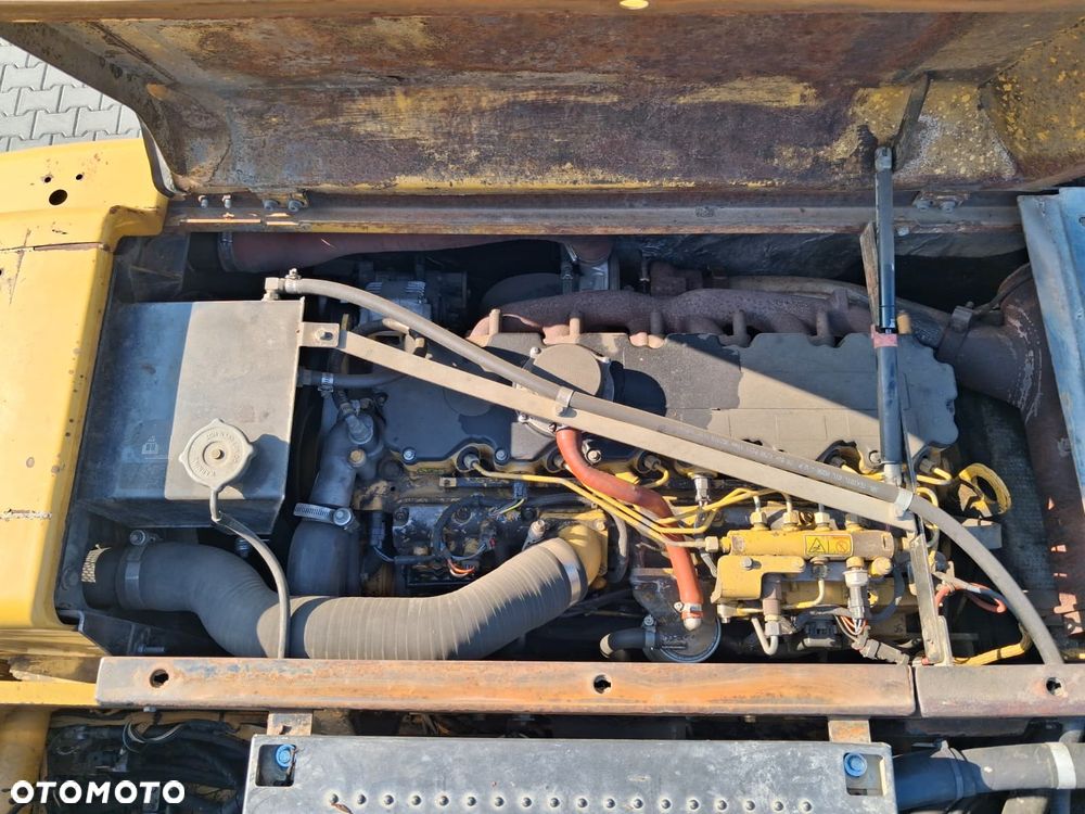 Caterpillar 322D - 10