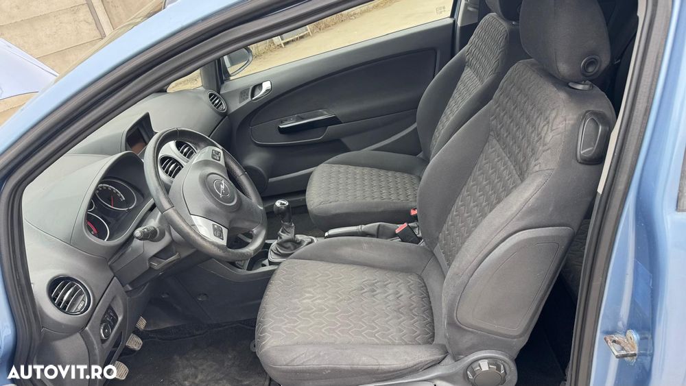 Opel Corsa 1.3 CDTI DPF Edition - 13