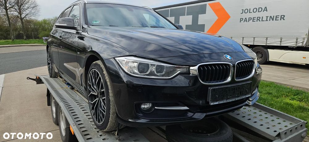 BMW Seria 3 320d Sport Line - 2