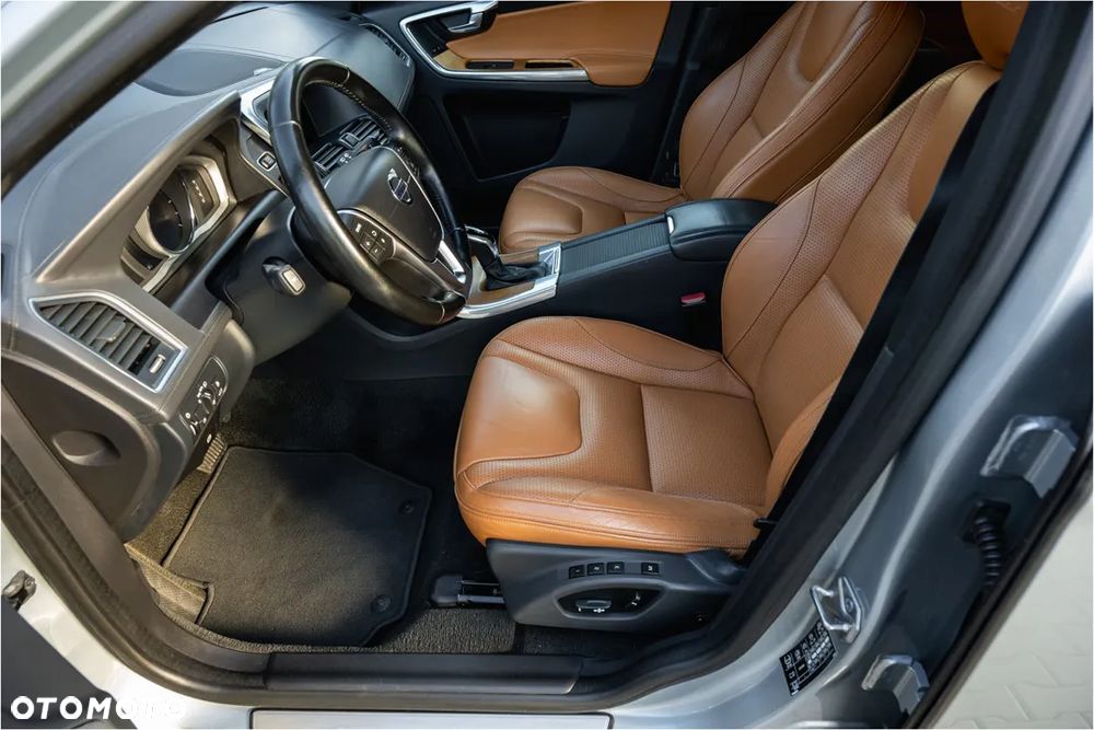 Volvo XC 60 D4 Geartronic Inscription - 5