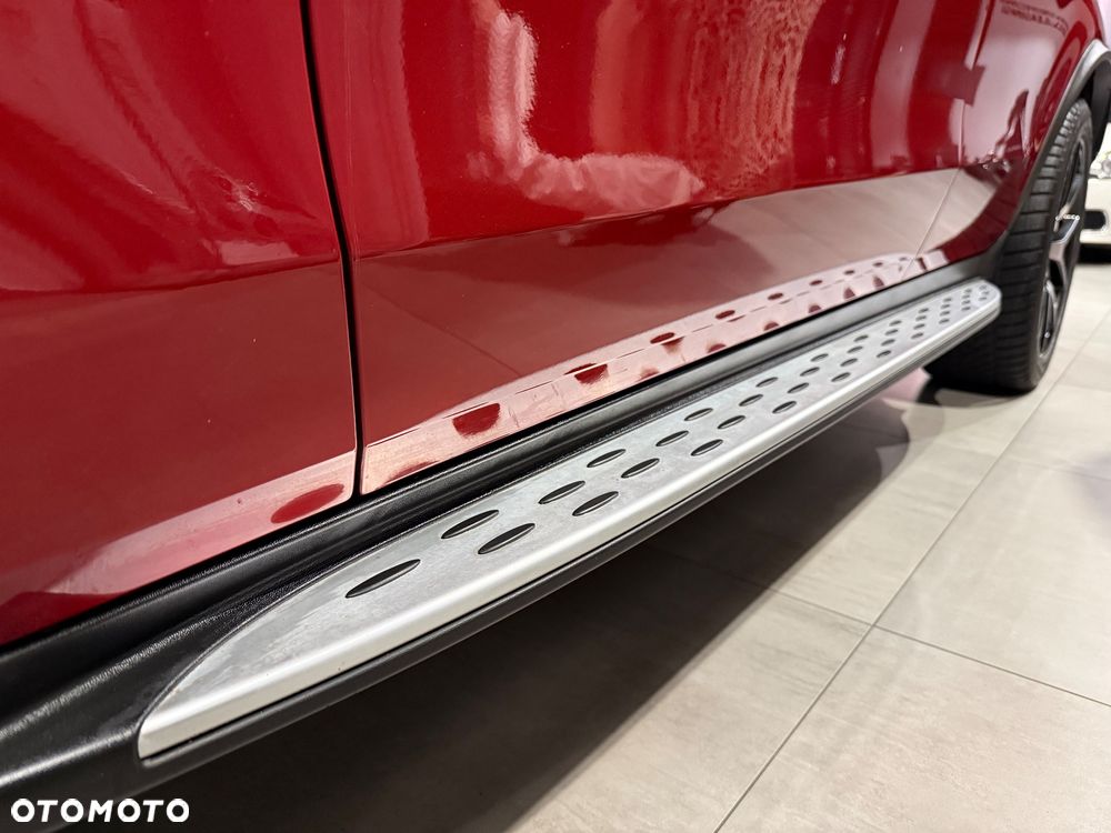 Mercedes-Benz GLC - 12