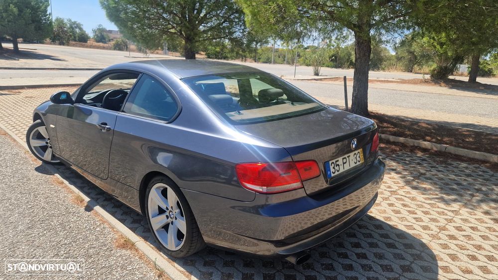 BMW 320 i Coupe - 5