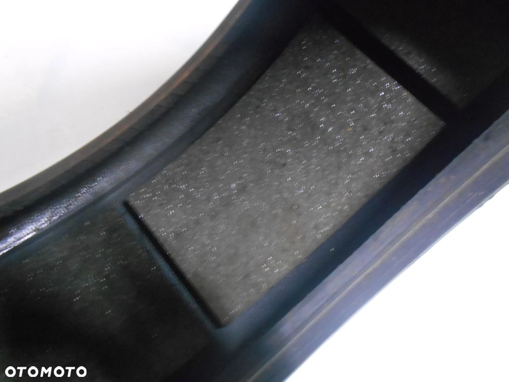 OPONY  255/40R21 PIRELLI P ZERO PNCS  VOL DOT 4423 6.4MM - 5