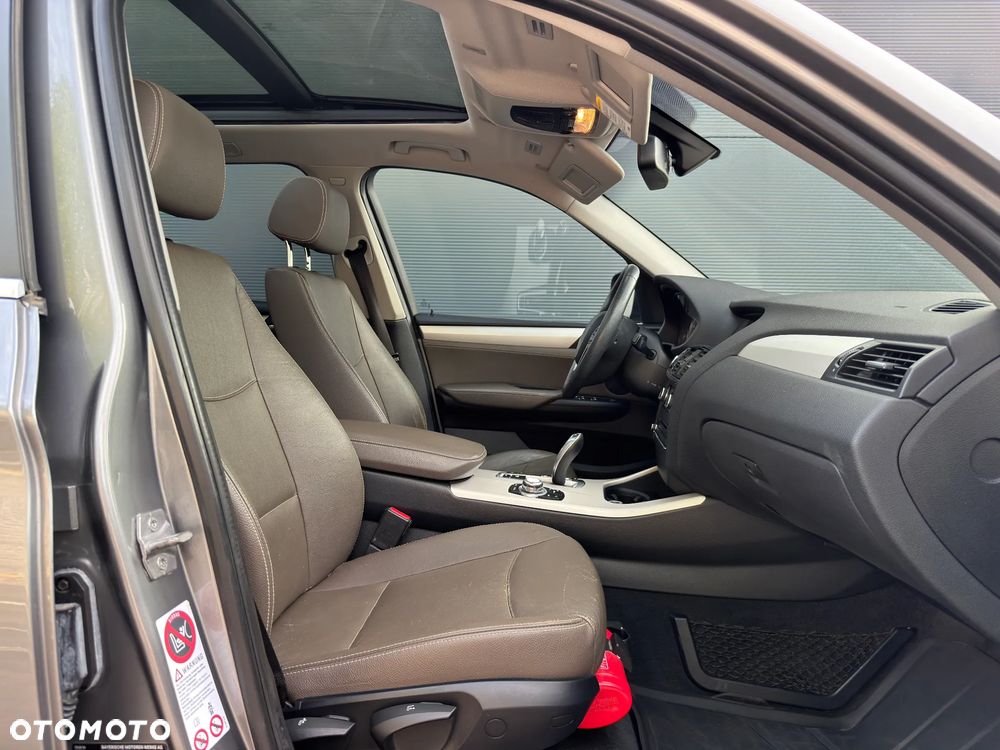 BMW X3 xDrive20i - 17