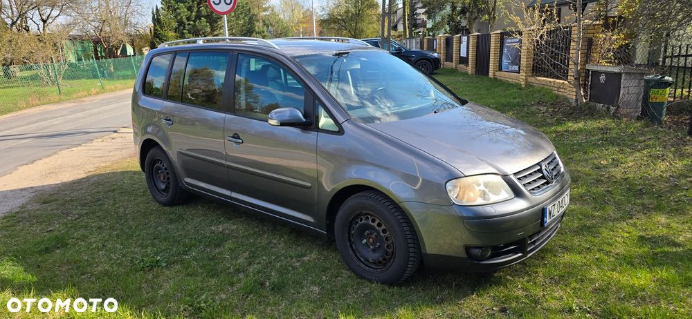 Volkswagen Touran 1.4 TSI Comfortline - 3