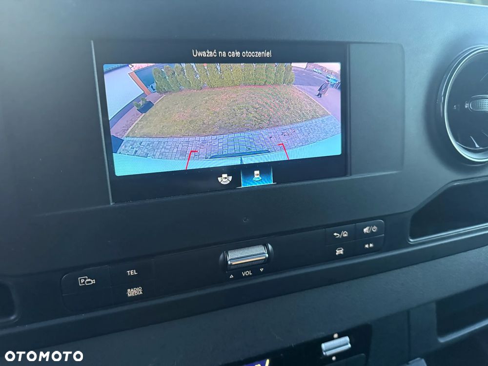 Mercedes-Benz SPRINTER - 14