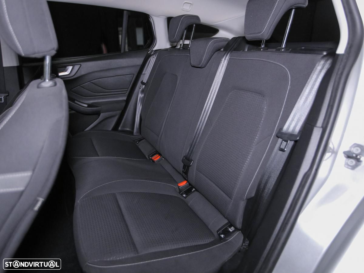 Ford Focus SW 1.5 TDCi EcoBlue Active - 10
