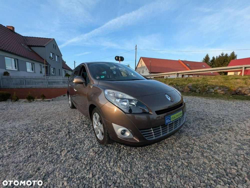 Renault Grand Scenic - 2