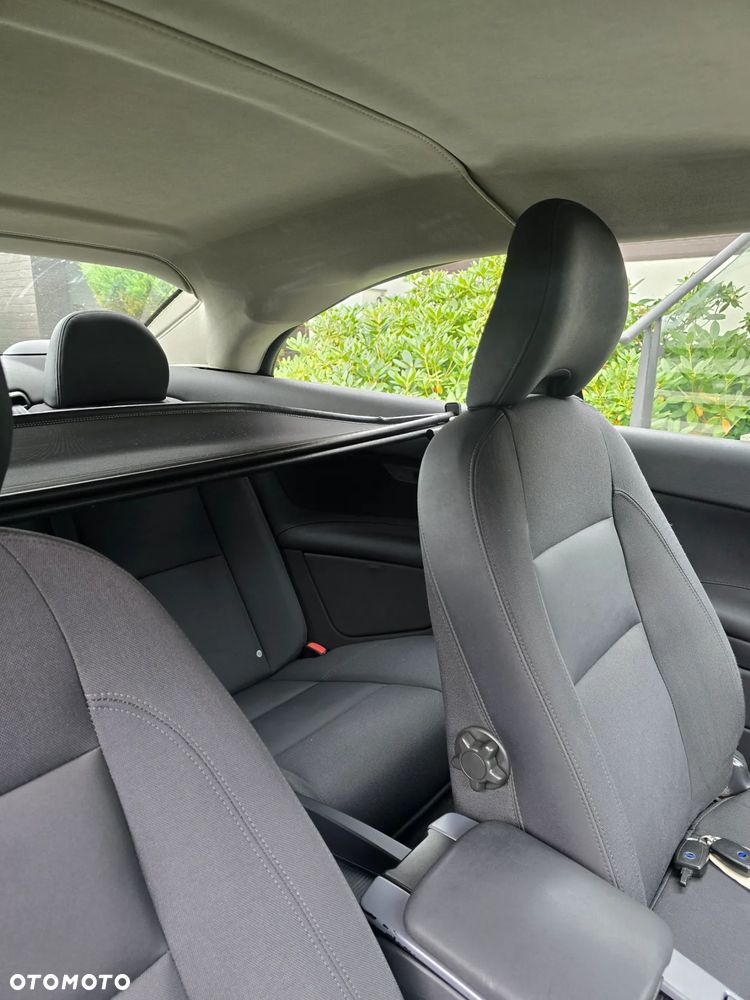 Volvo C70 D3 Summum - 11