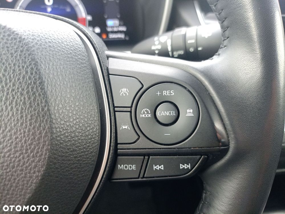 Toyota Corolla Cross - 20