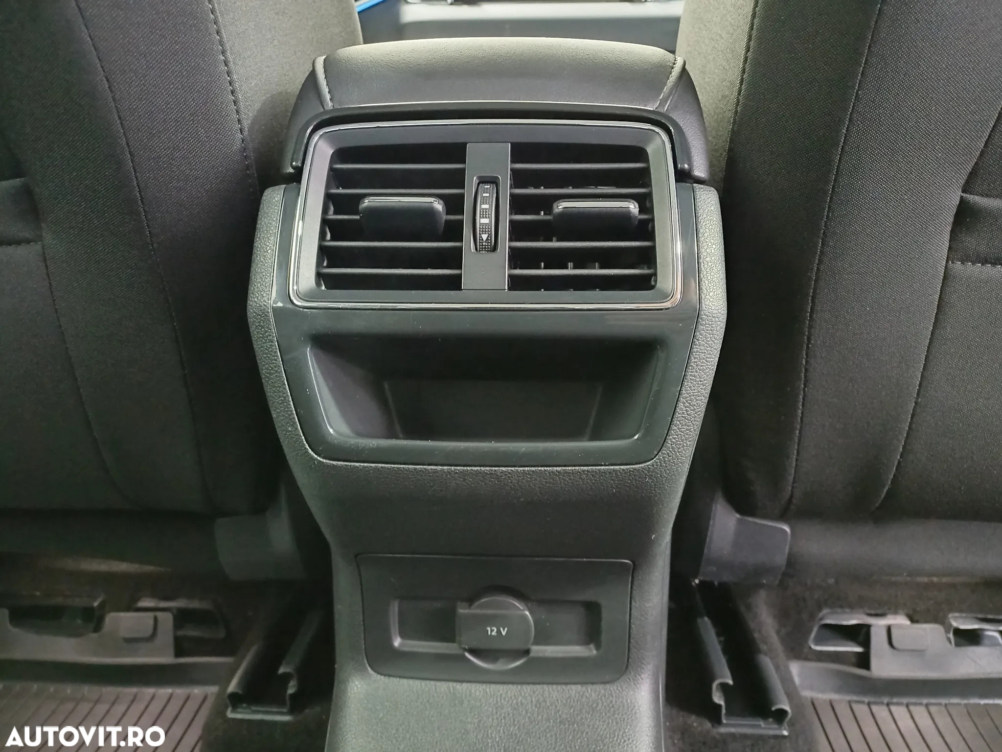 Skoda Karoq 2.0 TDI 4X4 DSG Style - 33