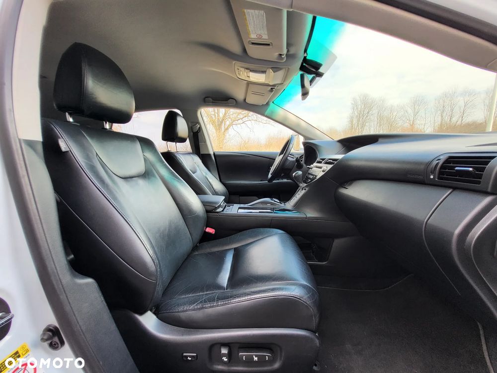 Lexus RX 450h (hybrid) - 17
