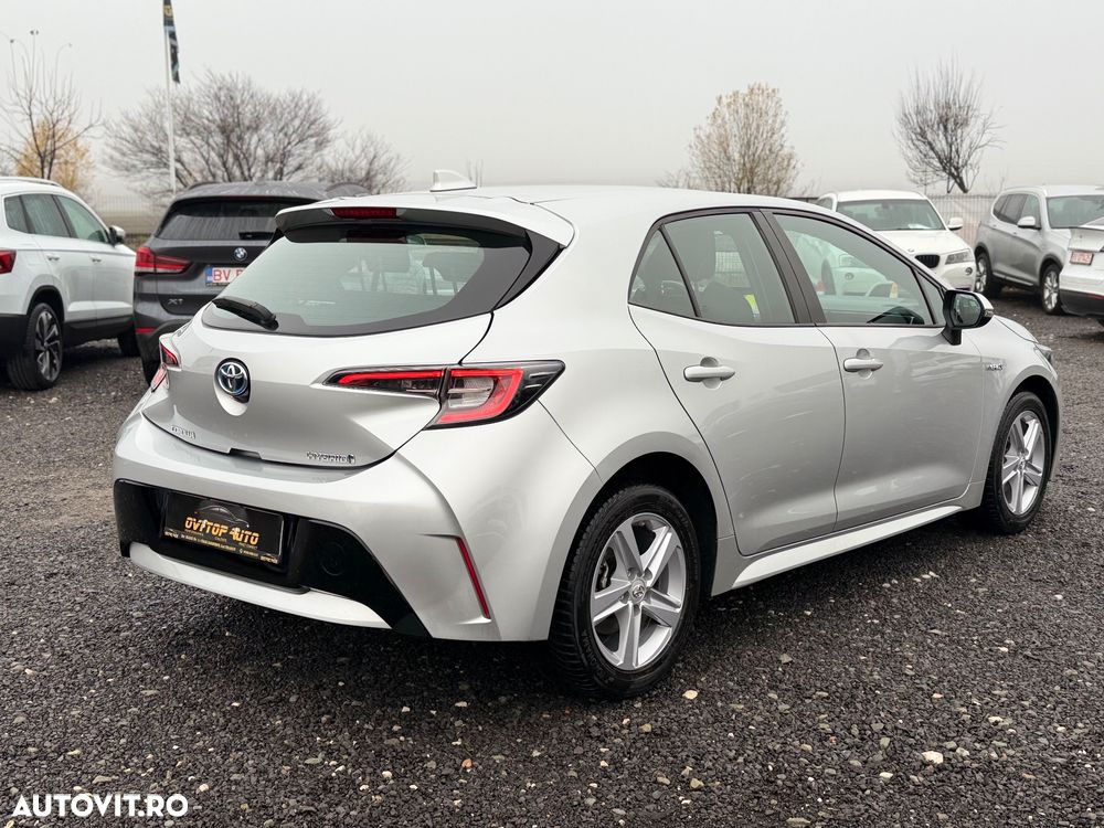 Toyota Corolla 1.8 Hybrid Comfort - 4