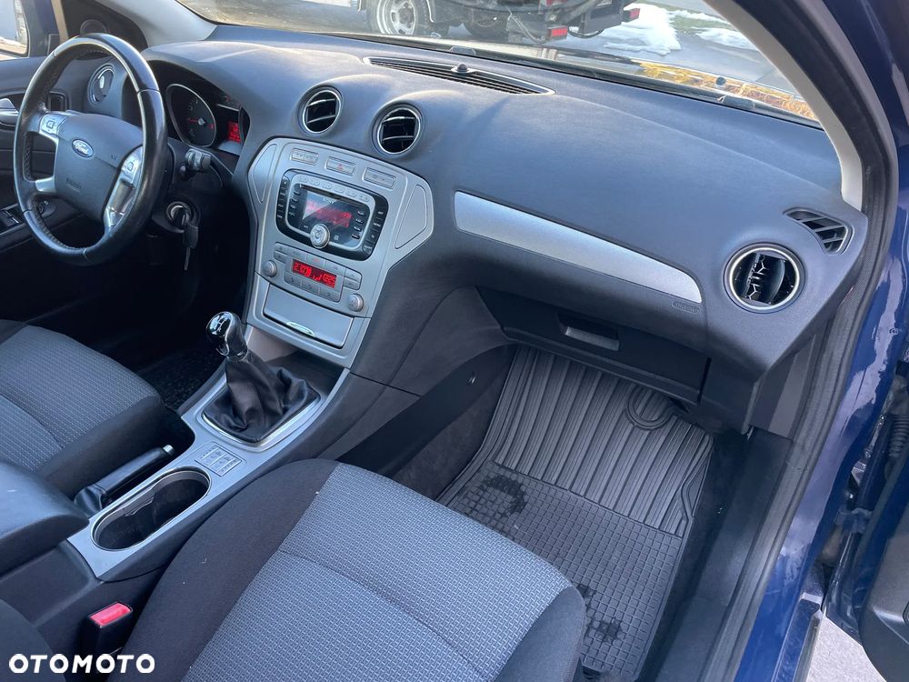 Ford Mondeo 1.6 Ti-VCT Trend - 20