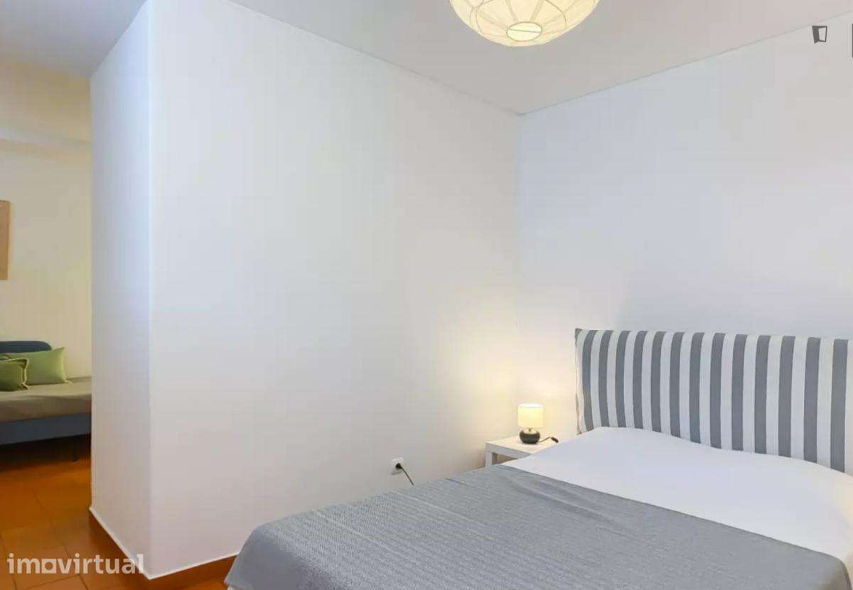 Apartamento com 1 quartos - localizado em Princípe Real Lisbon - Grande imagem: 5/17
