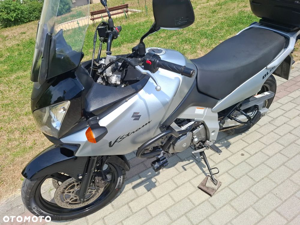 Suzuki V-STROM - 13