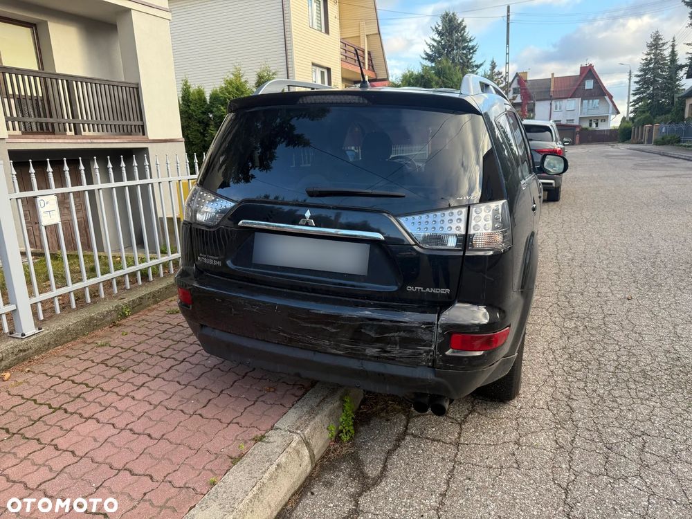 Mitsubishi Outlander - 5