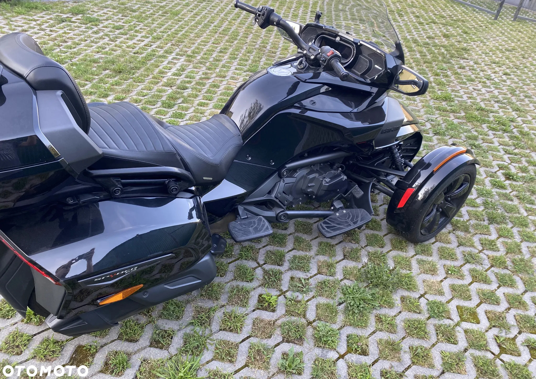 Can-Am Spyder - 5