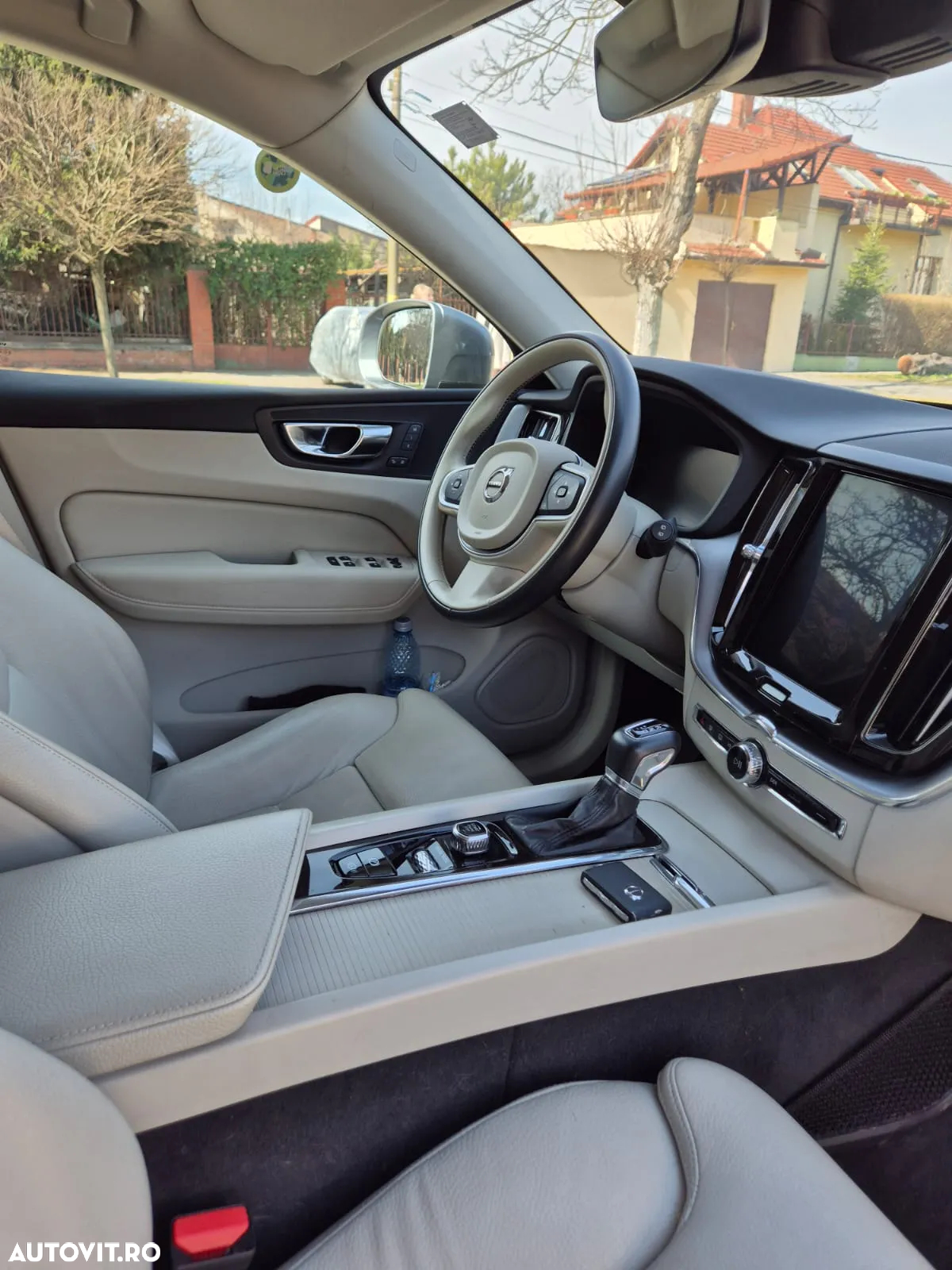 Volvo XC 60 D4 AWD Inscription - 4