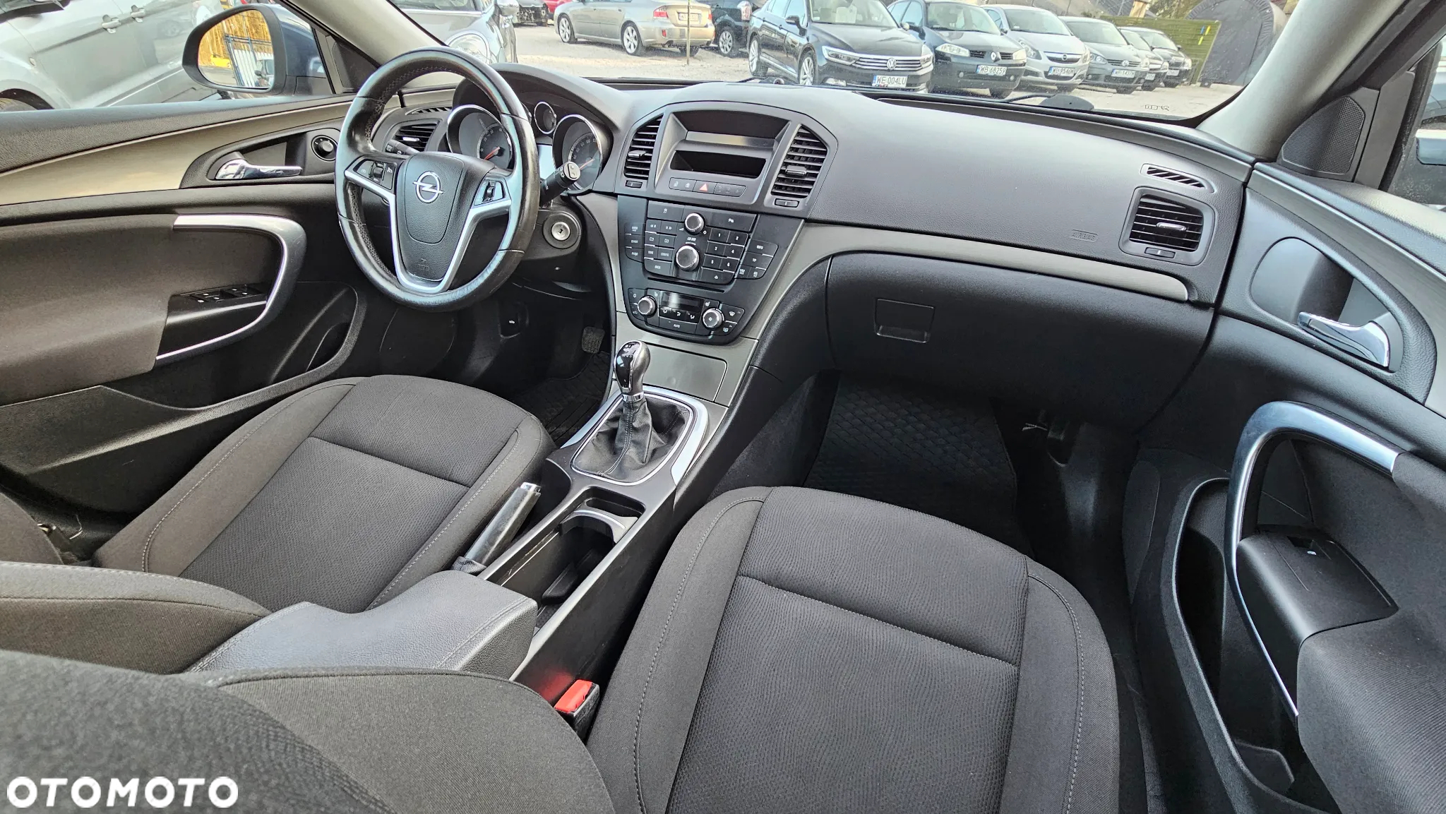 Opel Insignia 1.8 Sport - 18
