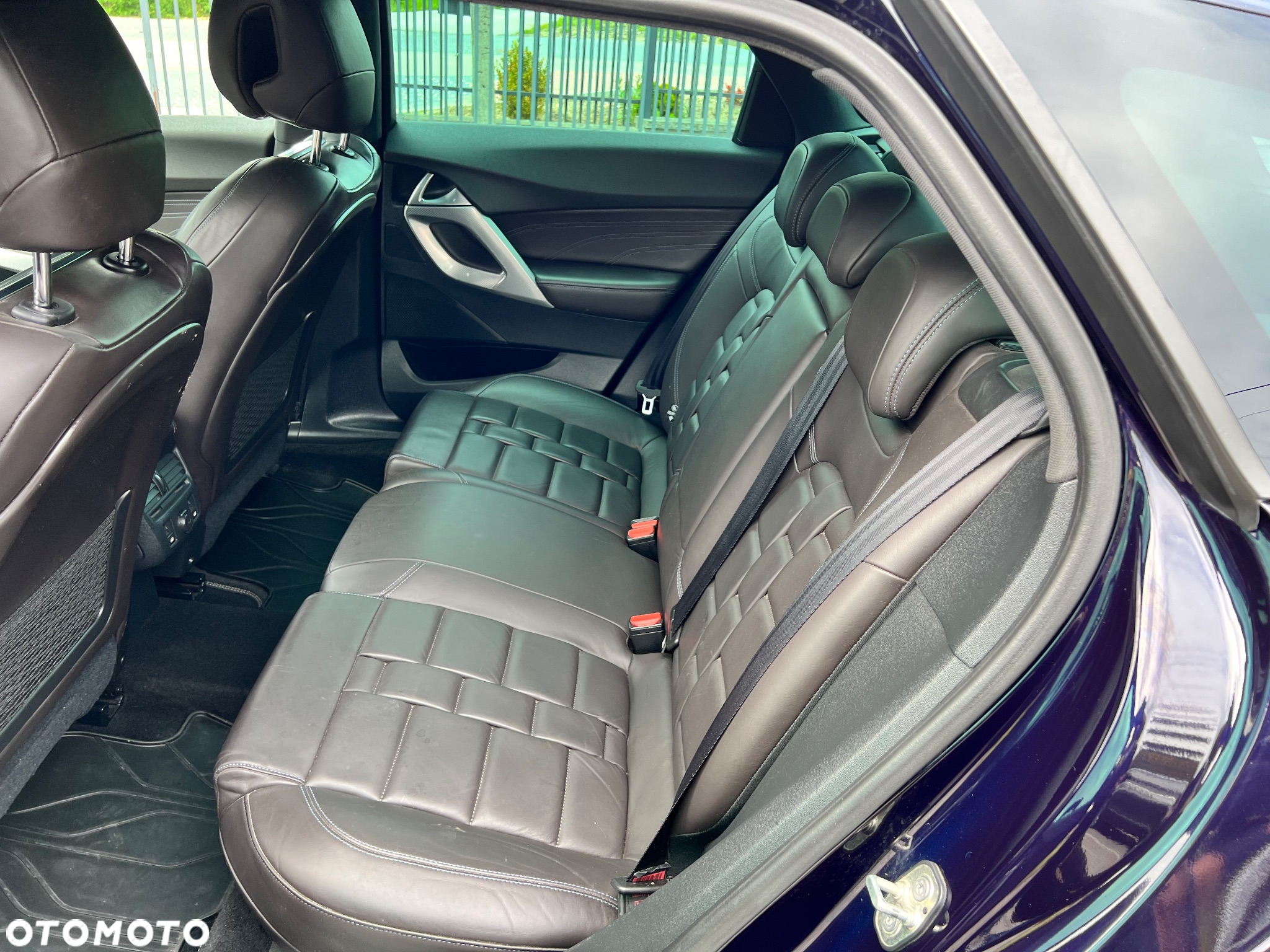 Citroën DS5 2.0 BlueHDi SoChic - 19