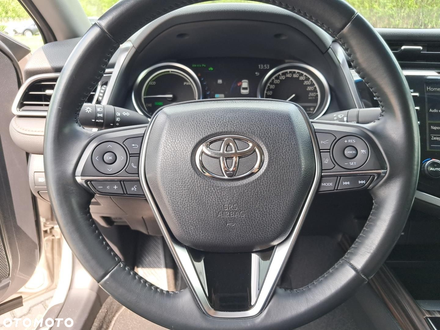 Toyota Camry - 7